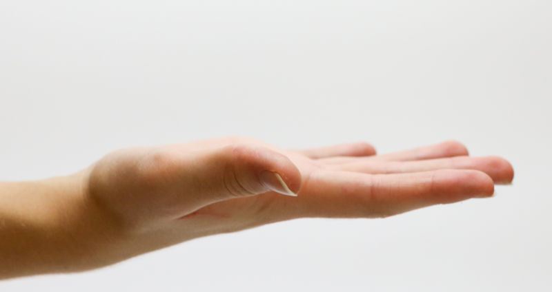 Schwitzige Hände und Füße